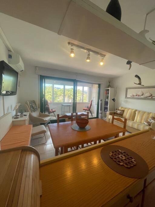 Apartamento Con Piscina En Llança Εξωτερικό φωτογραφία